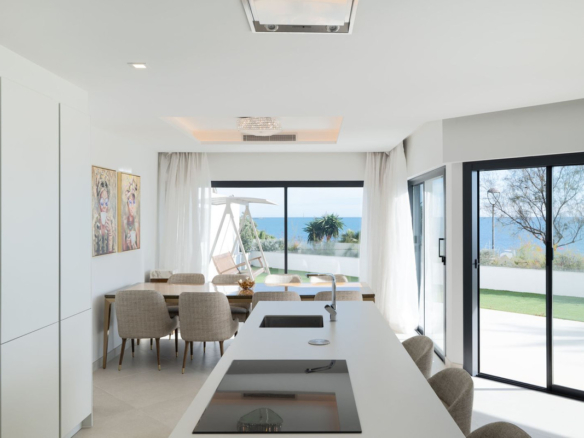 Townhouse for sale in Estepona