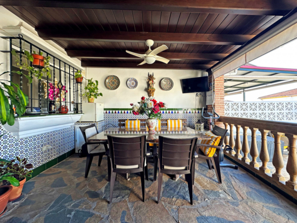 Townhouse for sale in Estepona