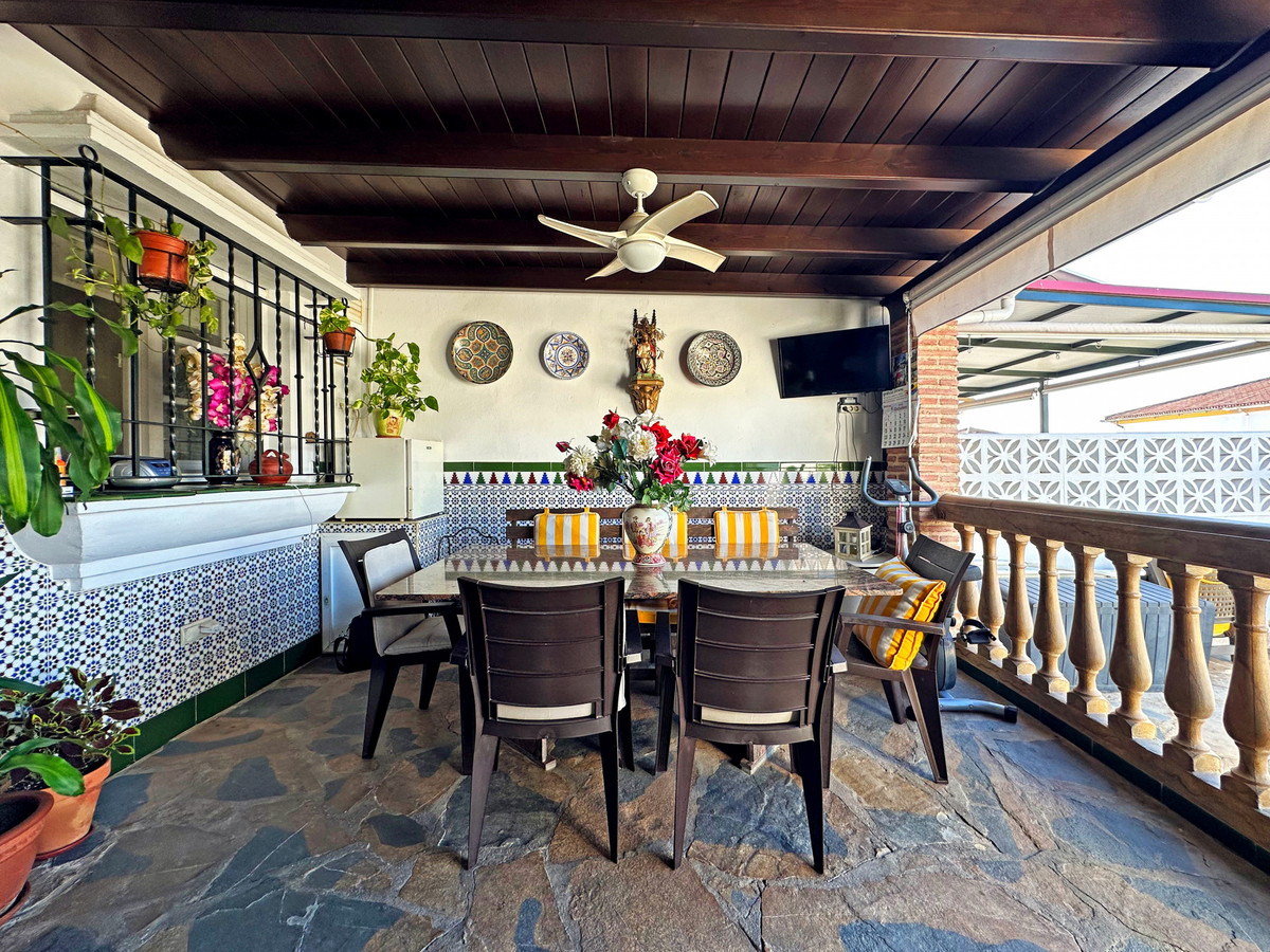 Townhouse for sale in Estepona