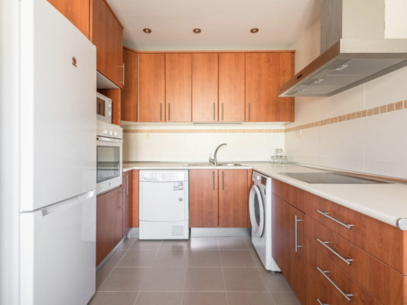 Townhouse for sale in Estepona