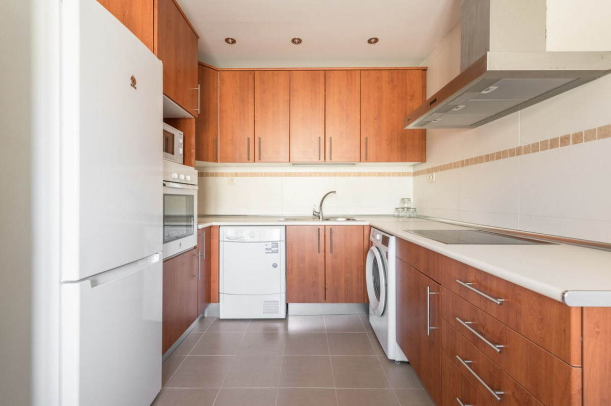 Townhouse for sale in Estepona