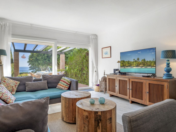 Townhouse for sale in Estepona