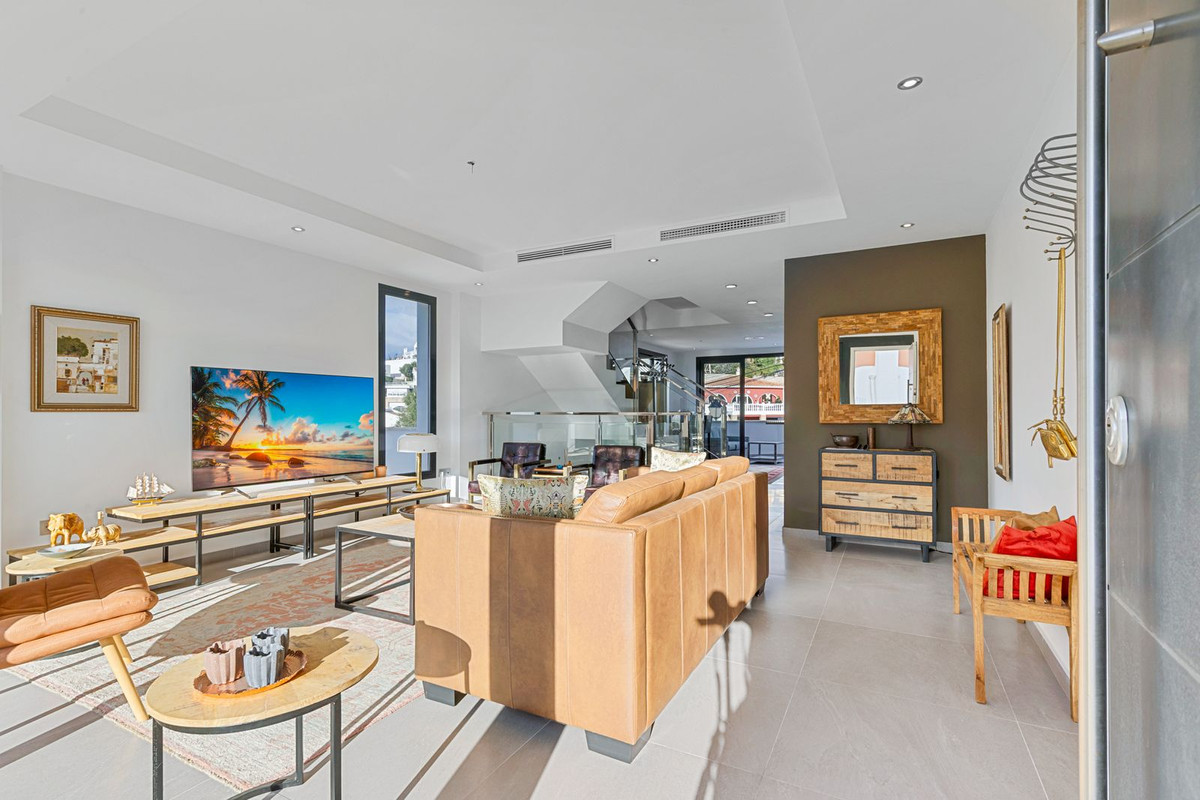 Townhouse for sale in Fuengirola