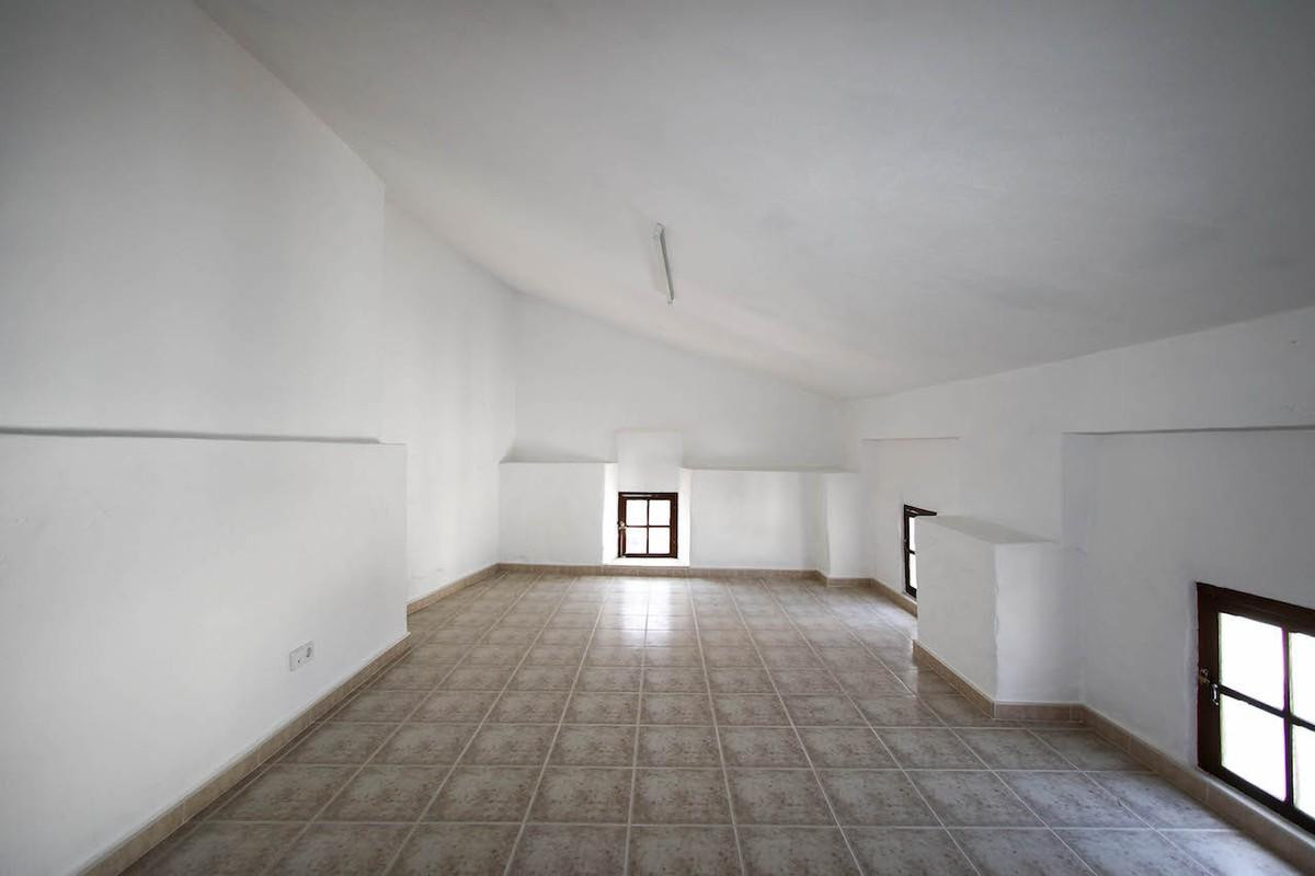 Townhouse for sale in Guaro