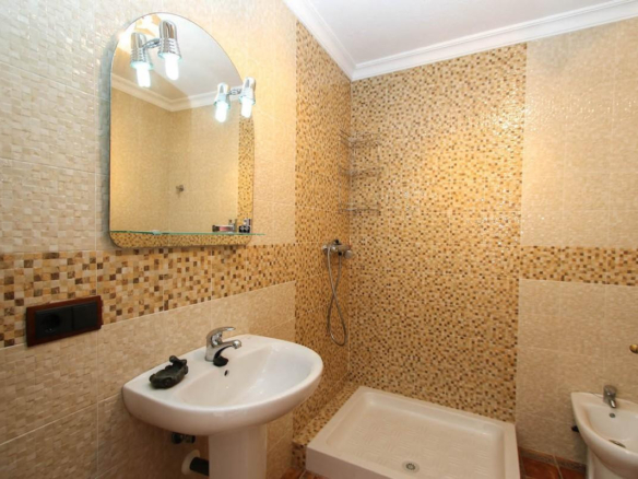 Townhouse for sale in Guaro