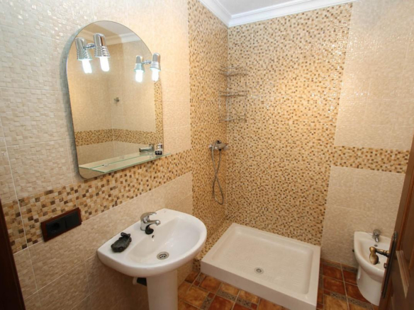 Townhouse for sale in Guaro
