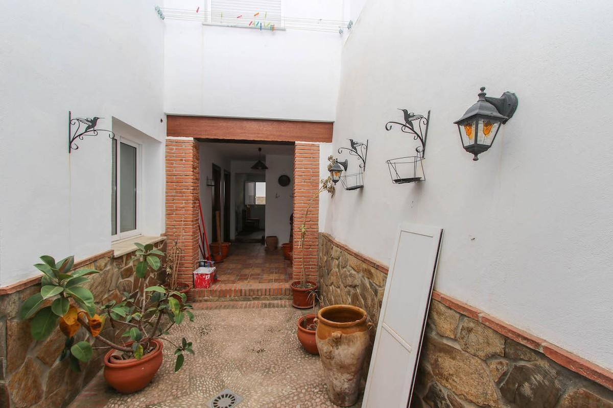 Townhouse for sale in Guaro