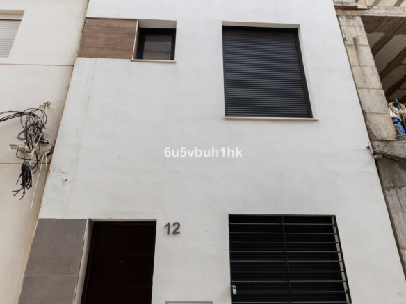 Townhouse for sale in Málaga