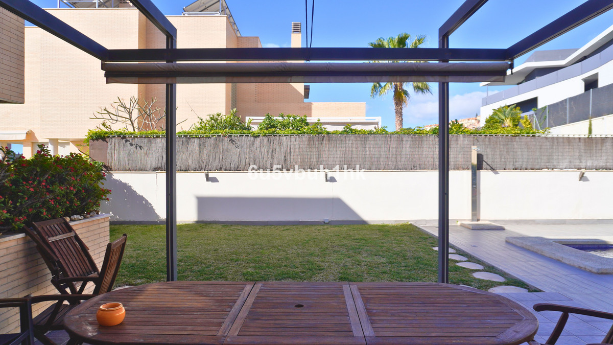 Townhouse for sale in Málaga