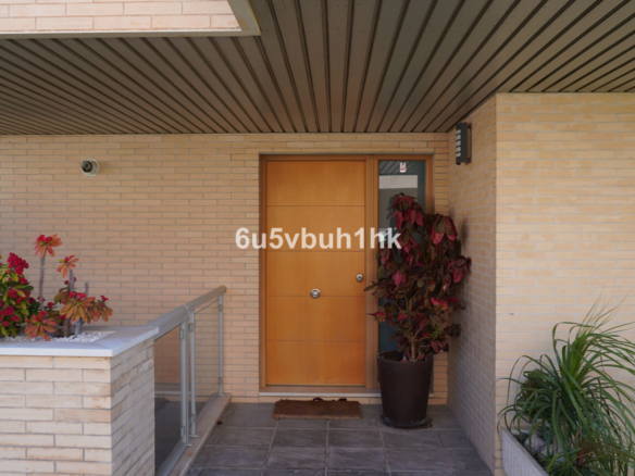 Townhouse for sale in Málaga