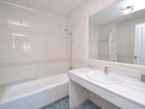 Townhouse for sale in Marbella