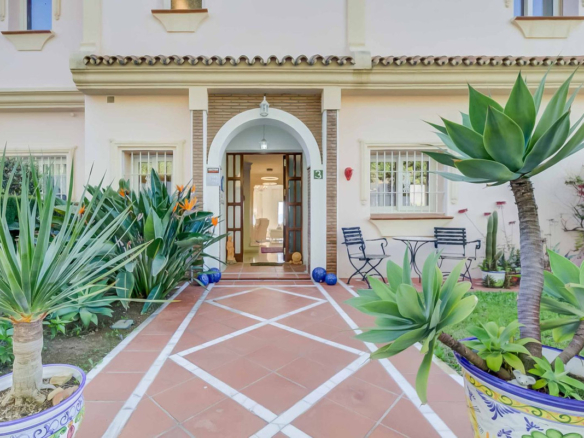 Townhouse for sale in Marbella