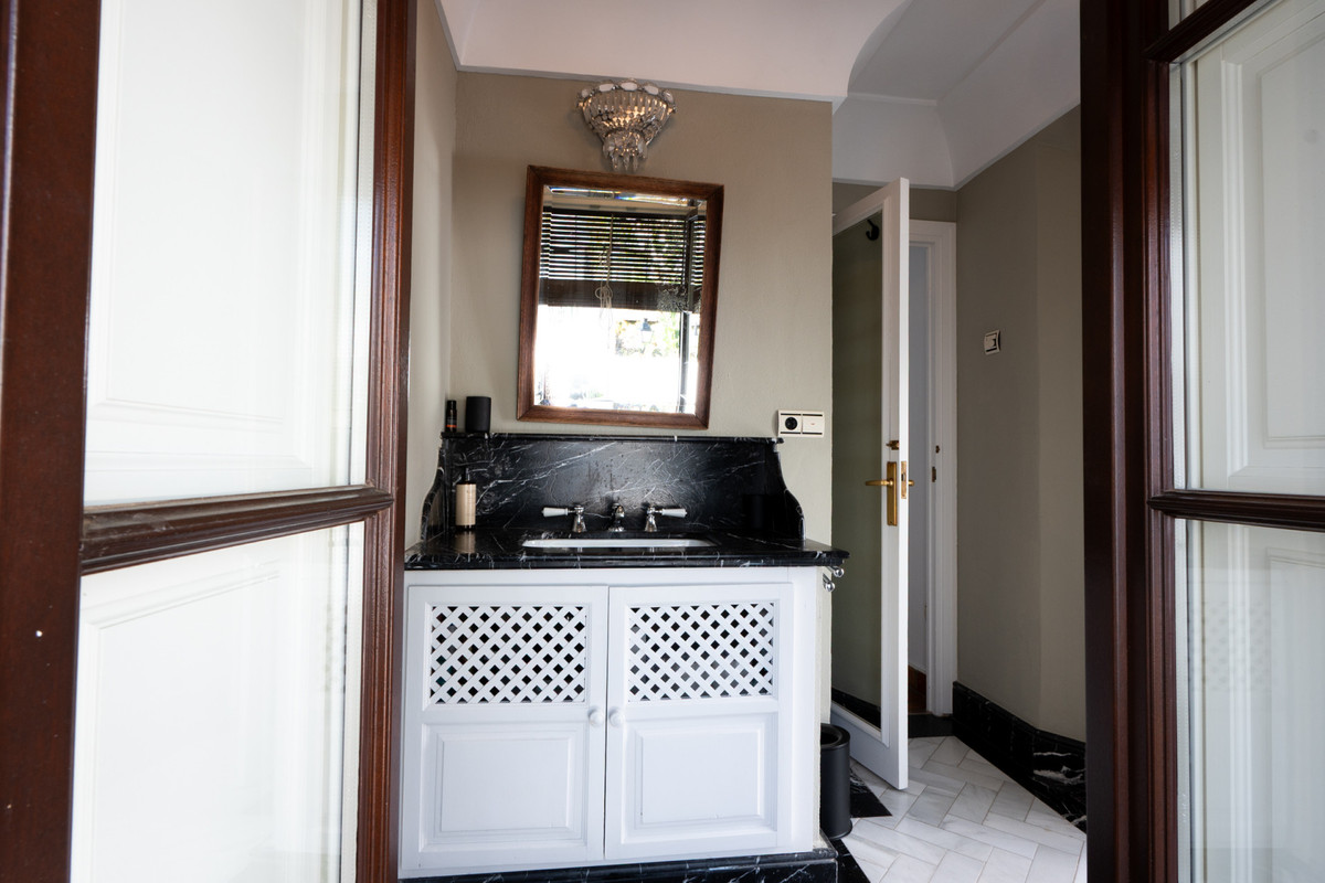Townhouse for sale in Marbella