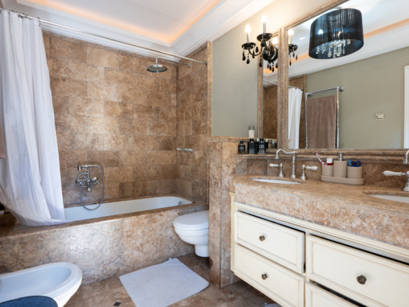 Townhouse for sale in Marbella