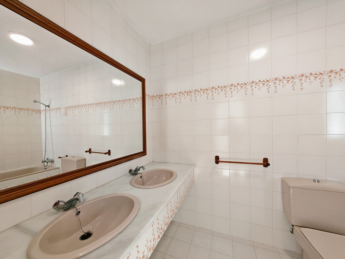 Townhouse for sale in Marbella