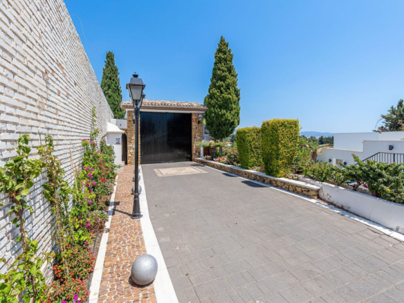 Townhouse for sale in Marbella