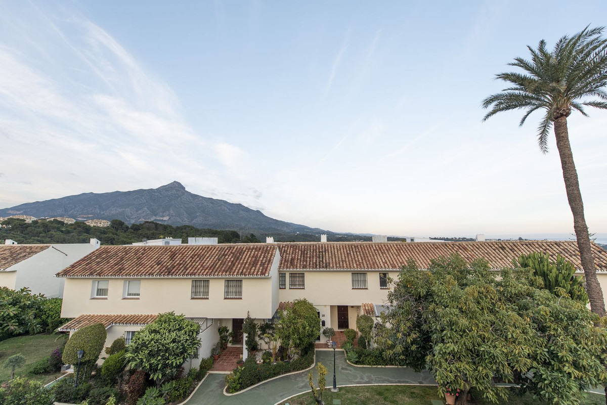 Townhouse for sale in Marbella