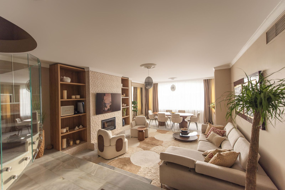 Townhouse-in-Marbella-Ref-R5348839 Townhouse for sale in Marbella