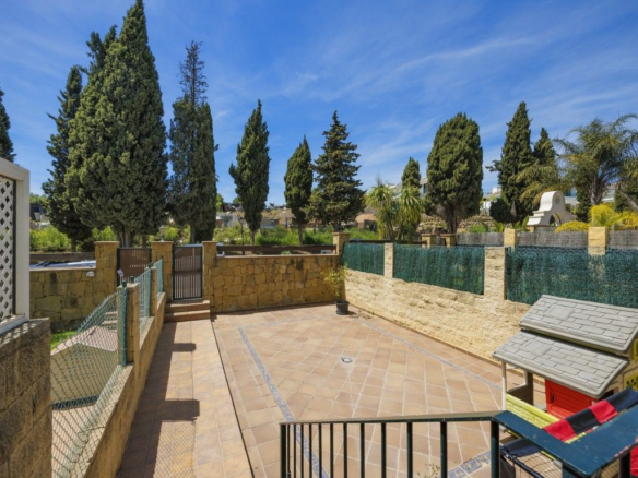 Townhouse for sale in Marbella