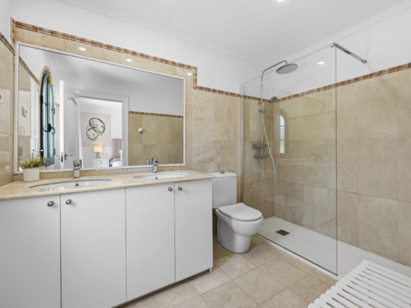 Townhouse for sale in Marbella