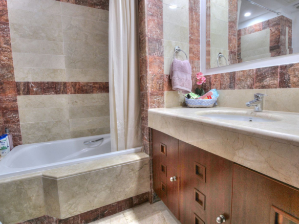 Townhouse for sale in Mijas