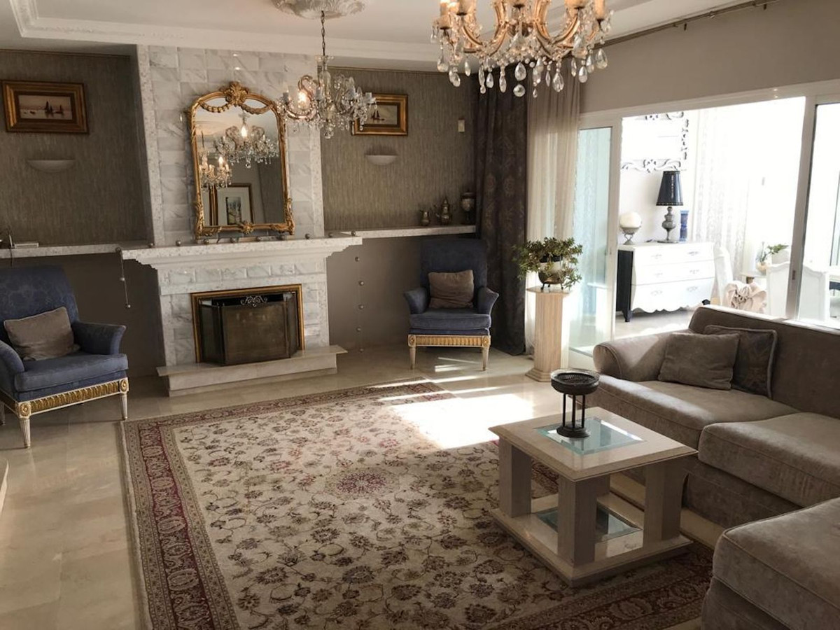 Townhouse for sale in Mijas
