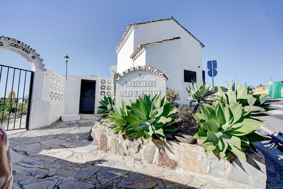 Townhouse for sale in Mijas