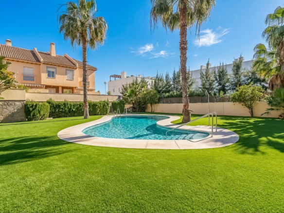 Townhouse for sale in Mijas