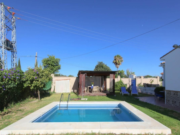 Villa for sale in Alhaurín de la Torre