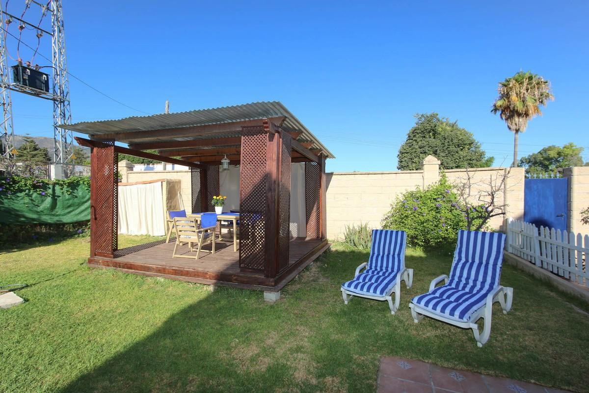 Villa for sale in Alhaurín de la Torre
