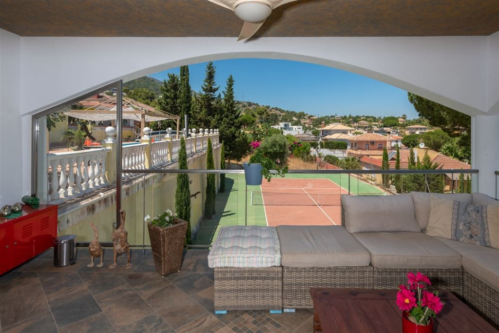 Villa for sale in Alhaurín de la Torre
