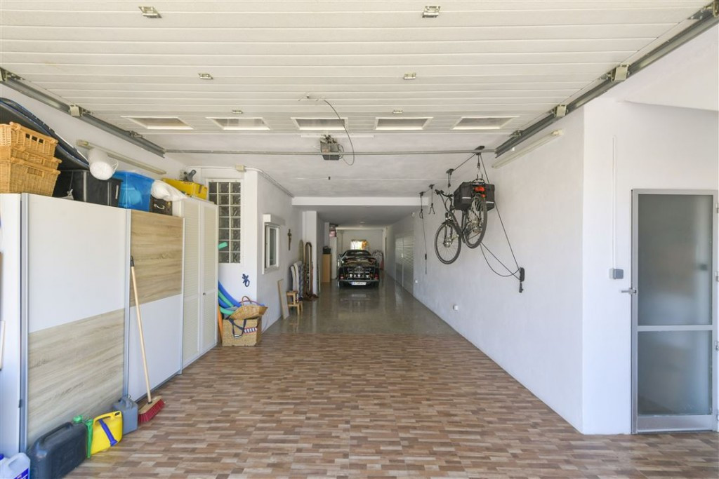 Villa for sale in Alhaurín de la Torre