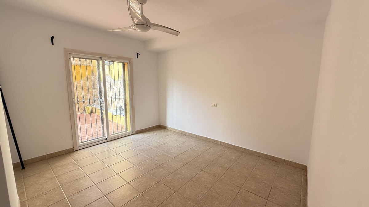 Villa for sale in Alhaurín de la Torre