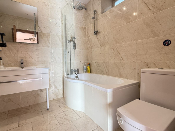 Villa for sale in Alhaurín de la Torre