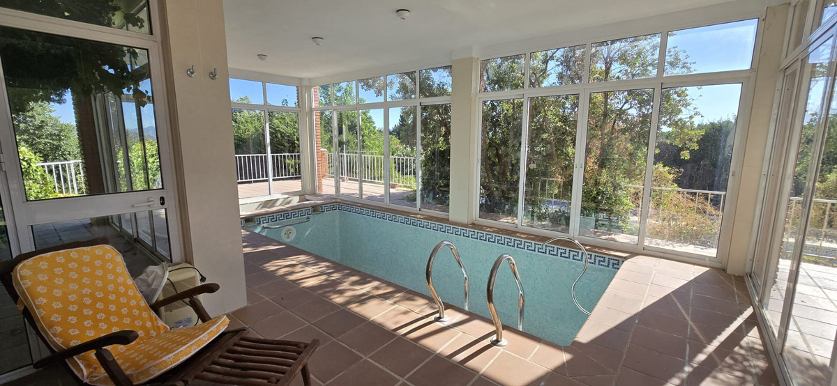 Villa for sale in Alhaurín de la Torre