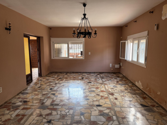 Villa for sale in Alhaurín de la Torre