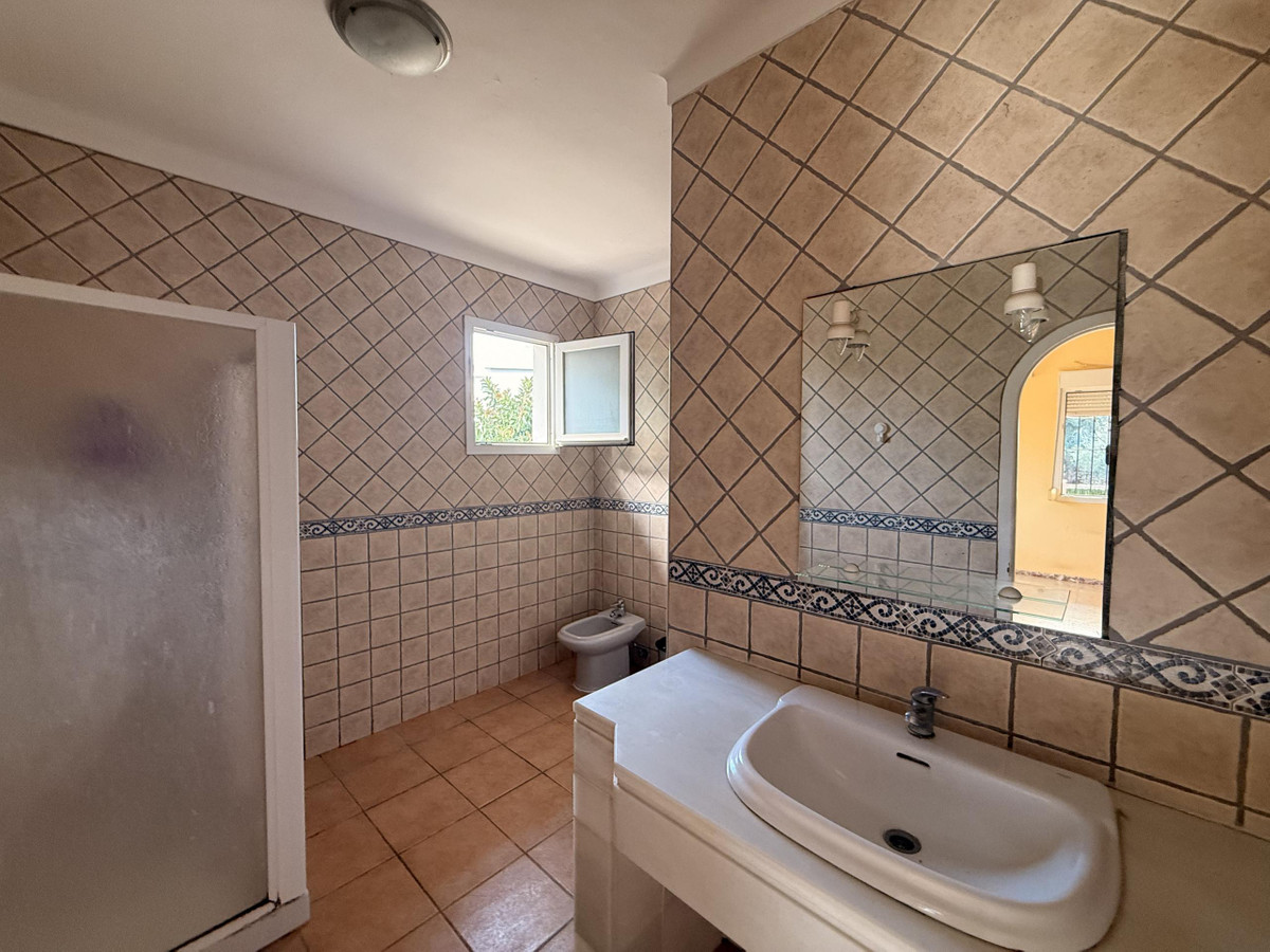 Villa for sale in Alhaurín de la Torre