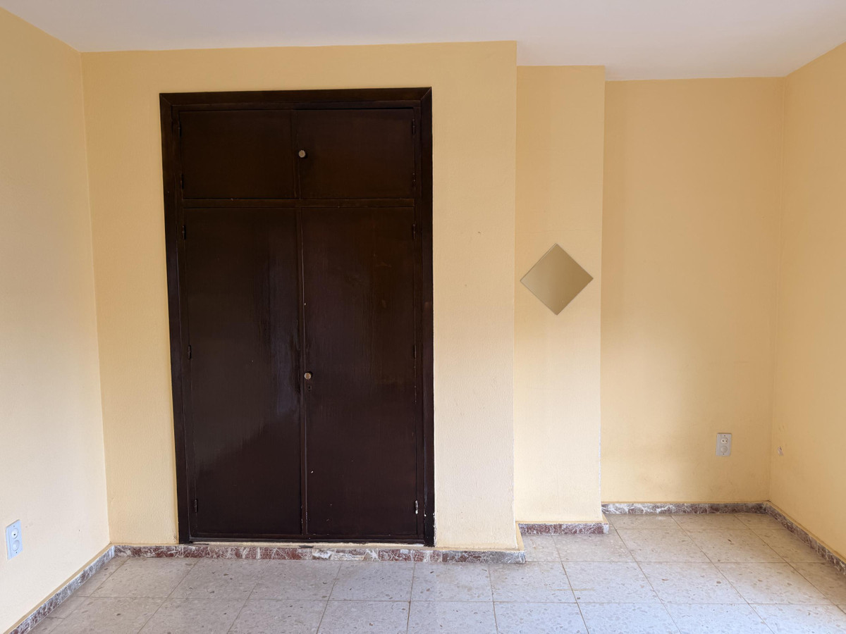 Villa for sale in Alhaurín de la Torre