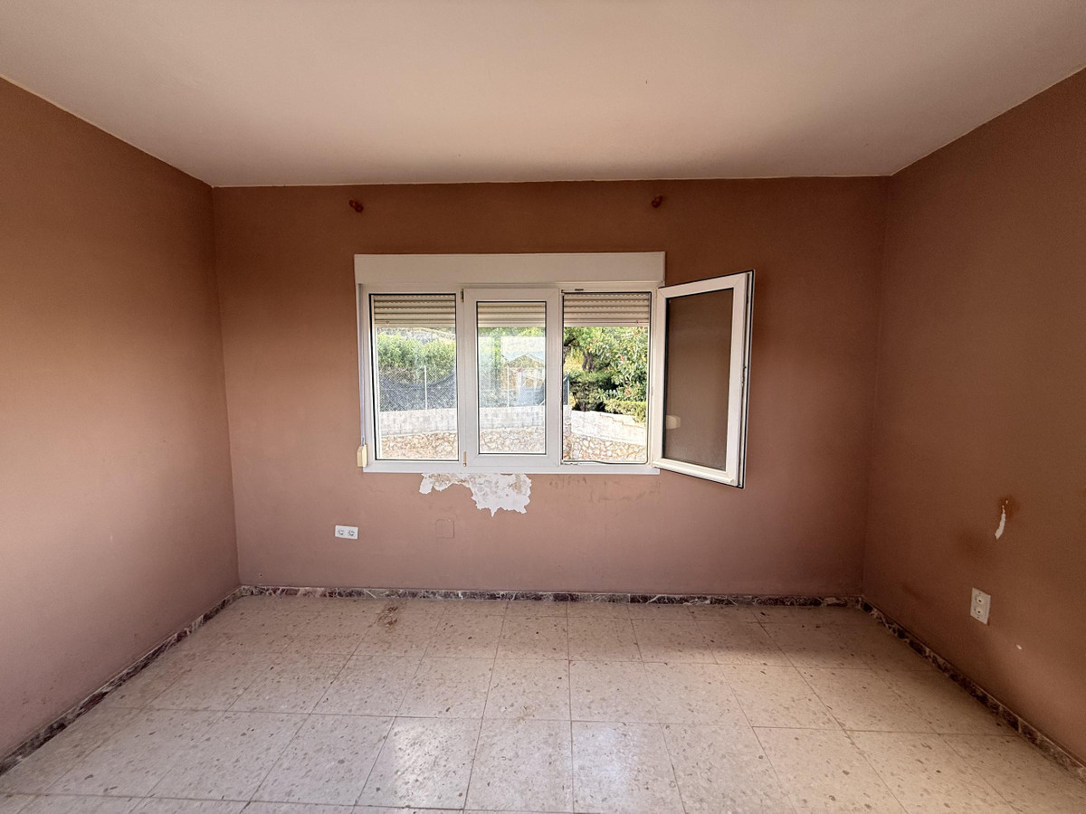 Villa for sale in Alhaurín de la Torre