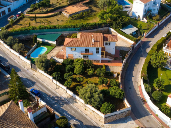 Villa for sale in Alhaurín de la Torre
