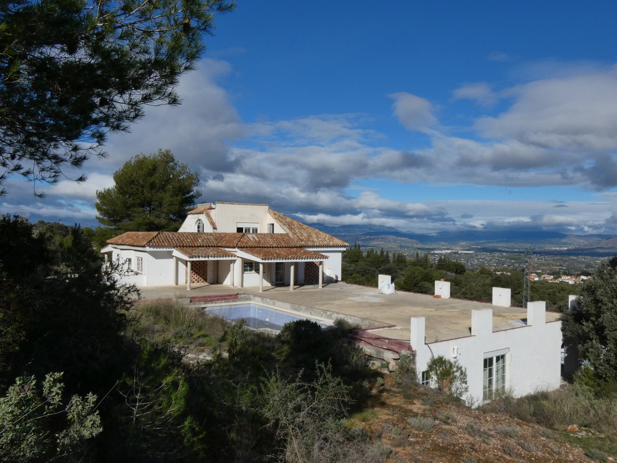 Villa for sale in Alhaurín el Grande