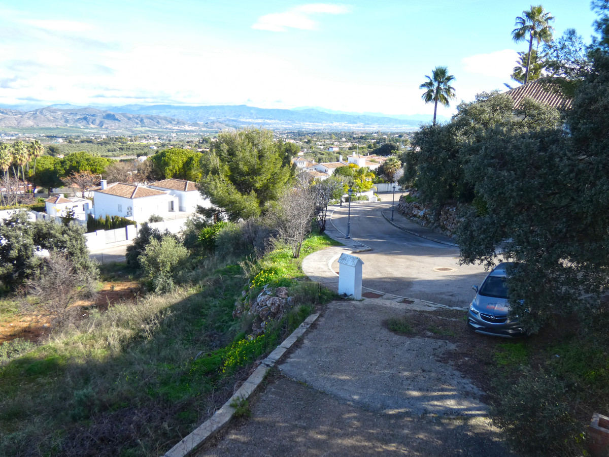 Villa for sale in Alhaurín el Grande