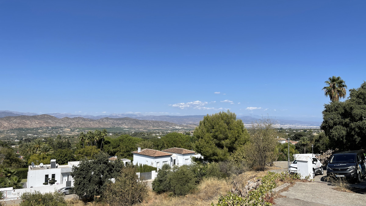 Villa for sale in Alhaurín el Grande