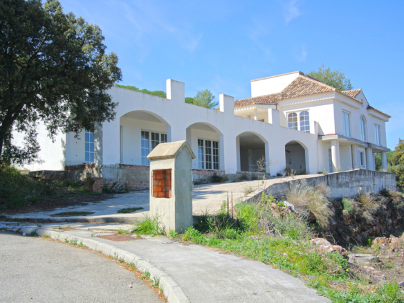 Villa for sale in Alhaurín el Grande