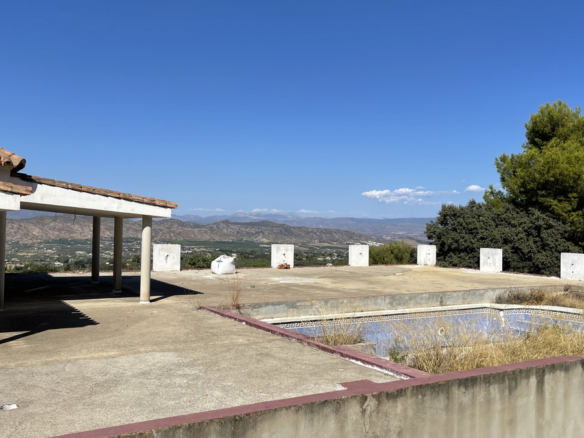 Villa for sale in Alhaurín el Grande