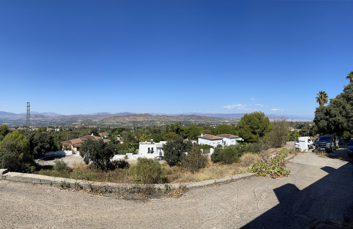 Villa for sale in Alhaurín el Grande