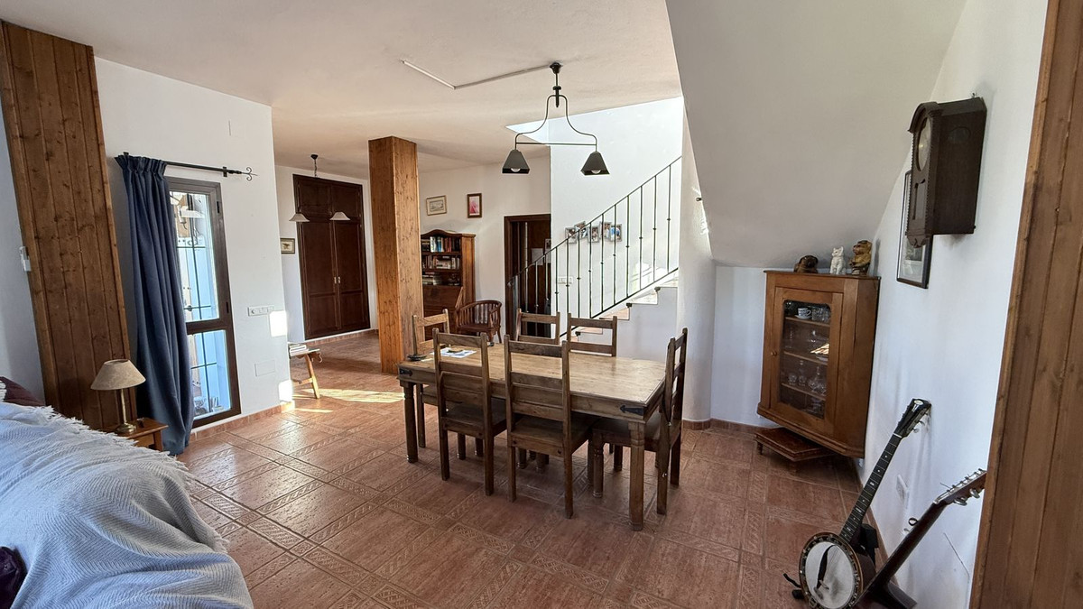 Villa for sale in Alhaurín el Grande