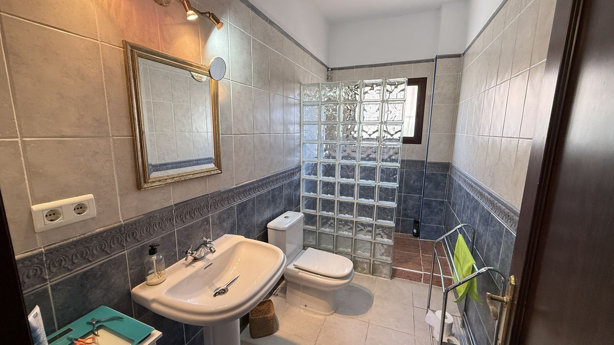 Villa for sale in Alhaurín el Grande