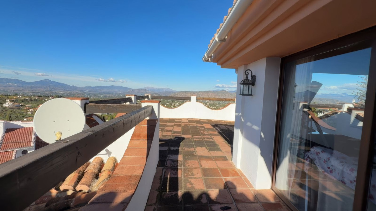 Villa for sale in Alhaurín el Grande