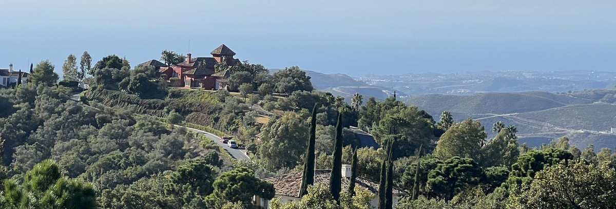 Villa for sale in Benahavís